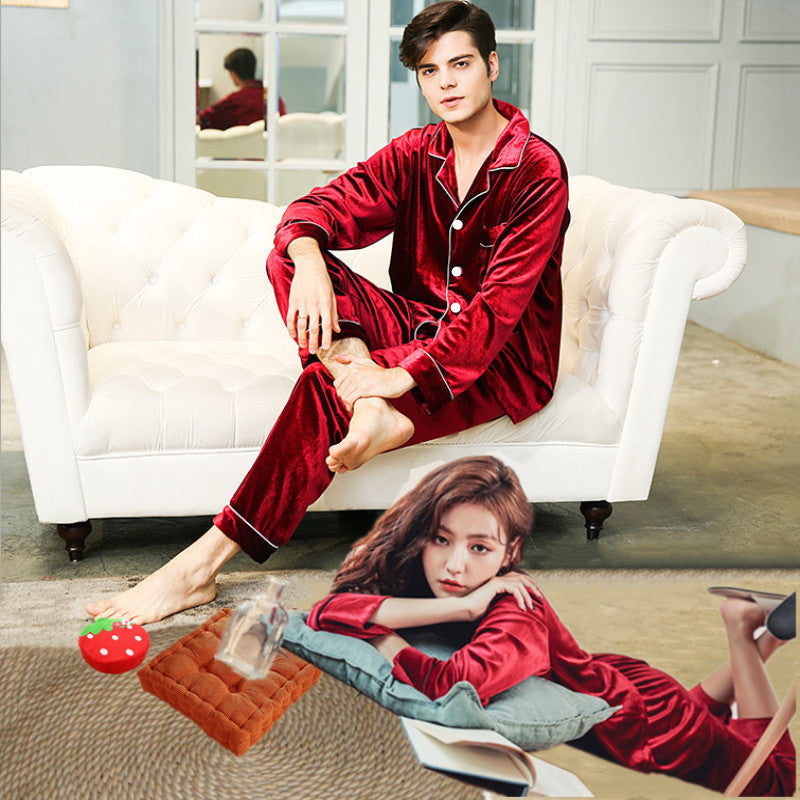 Slip into serenity with our Gold Velvet Collection.
• Silky-soft velvet with gentle warmth
• Relaxed, luxurious fit for him & her
• Perfect for cozy winter nights and timeless photos
Comfort · Relax · Rejuvenate with Cozy Layali