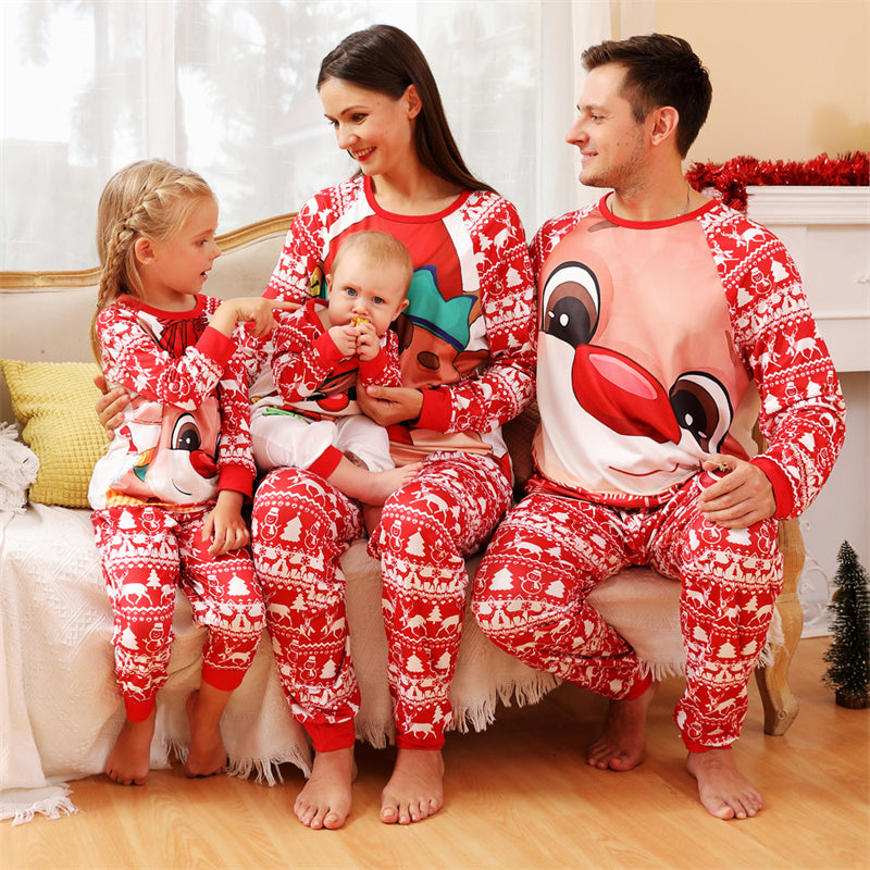 Cozy Family Reindeer Christmas Pajama Set - Matching Festive Nightwear