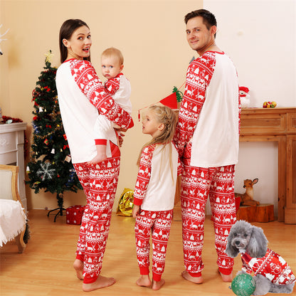 Cozy Family Reindeer Christmas Pajama Set - Matching Festive Nightwear